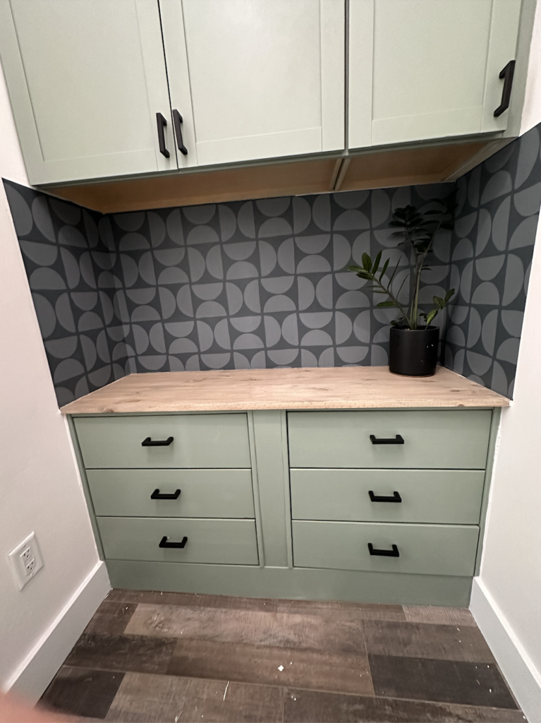 Affordable kitchen updates idea: stenciled backsplash