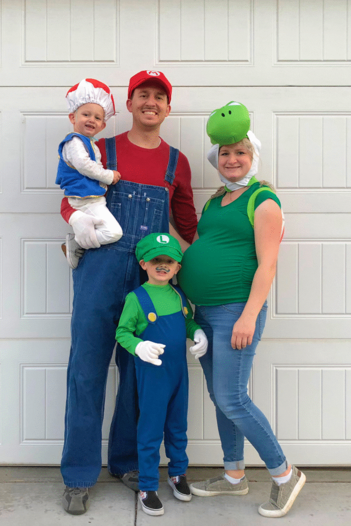 Mario Kart family Halloween costume: Mario, Toad, Luigi, Yoshi