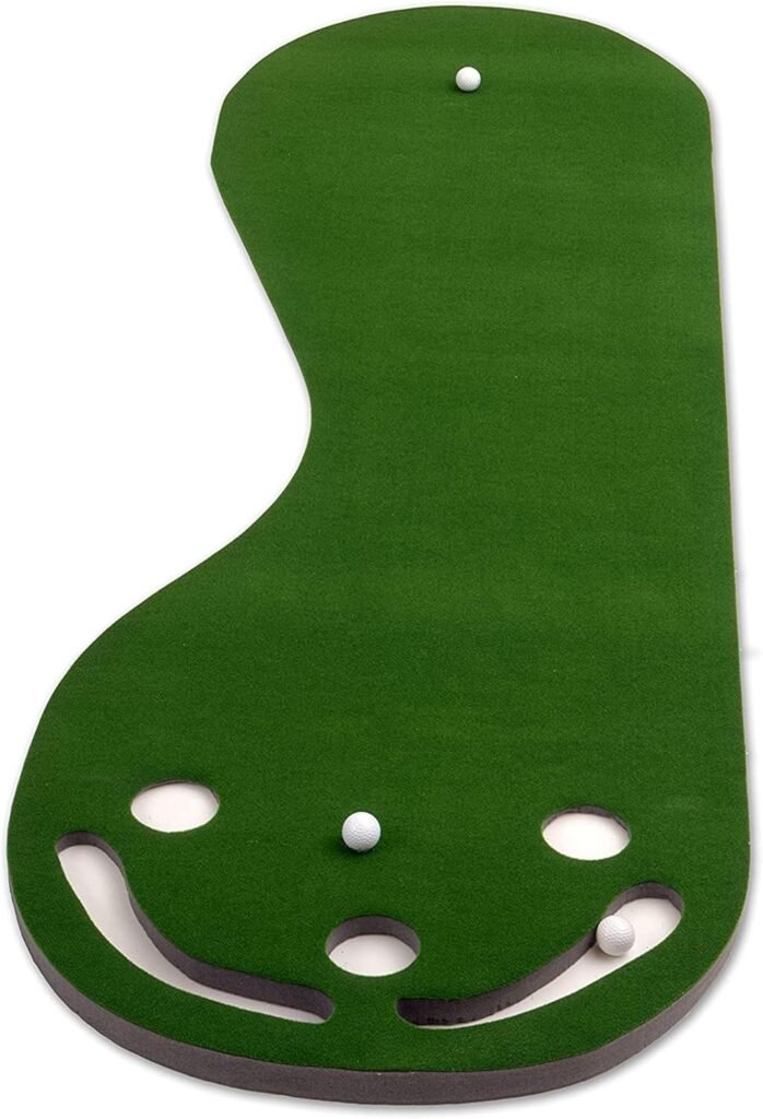 2025 gift guides idea: Small putting green
