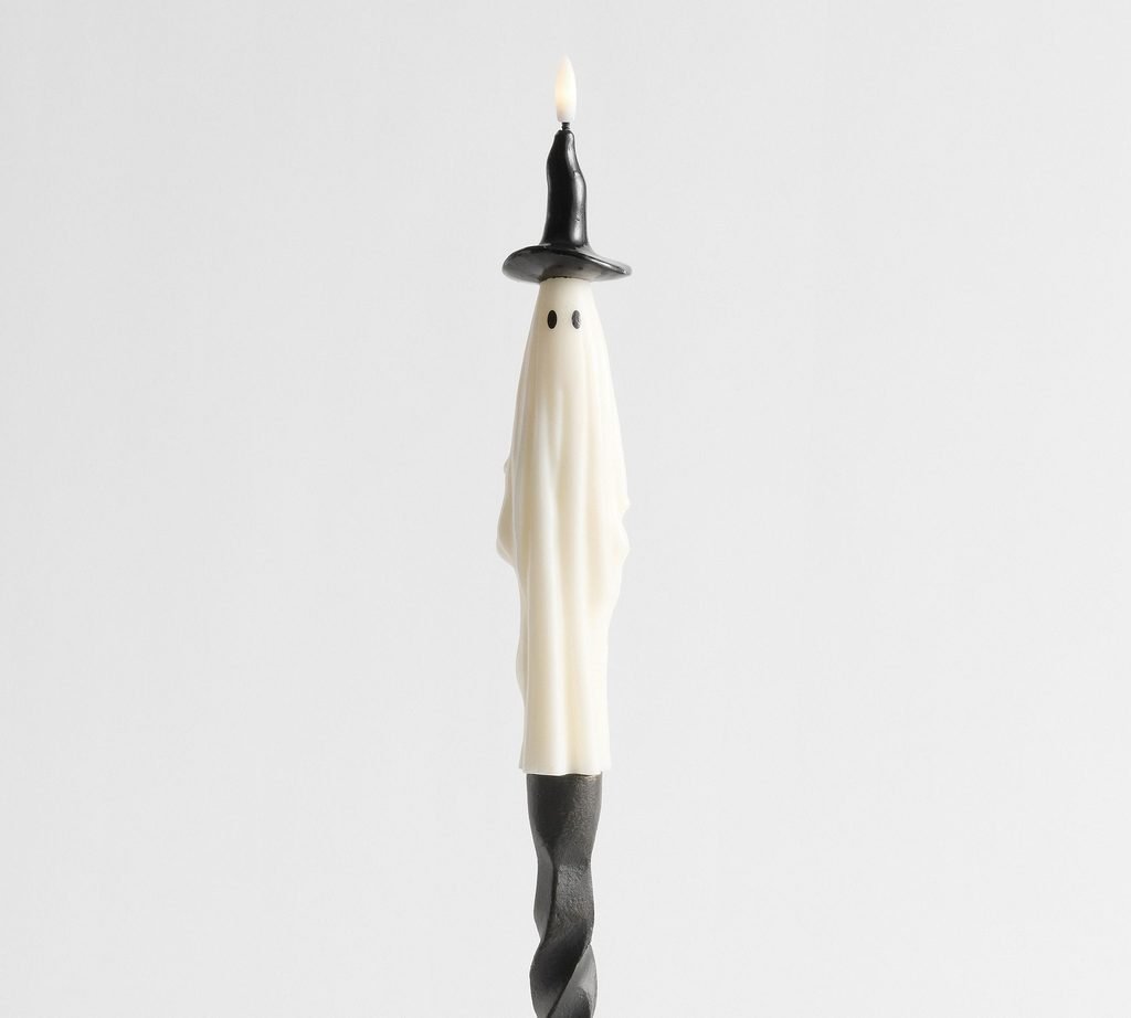 Witch hat taper candle